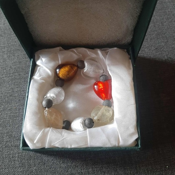 Elegant Multicolor Beaded Bracelet 🎉 $5 Finds – Clearance Section 🎉 - Picture 1 of 4